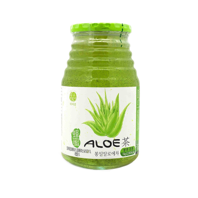 Yozda trusiksiz yurishni yaxshi koradigan rus qizlari (porno) Chkalovskiy plyajida jinsiy aloqa