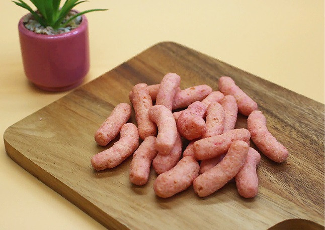 Палочки кукурузные со вкусом клубники Cosmos, 27 гр