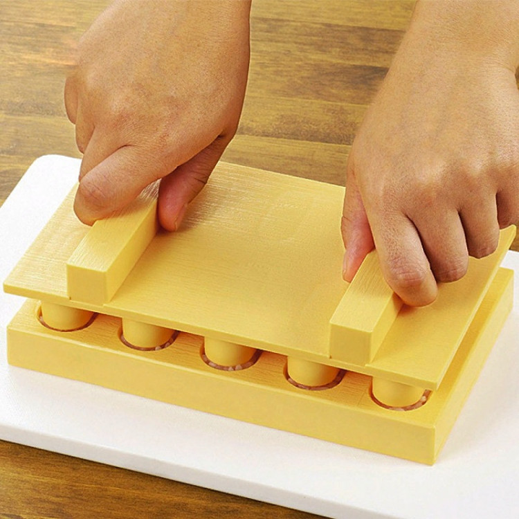 Набор для приготовления суши правильной формы, 1шт