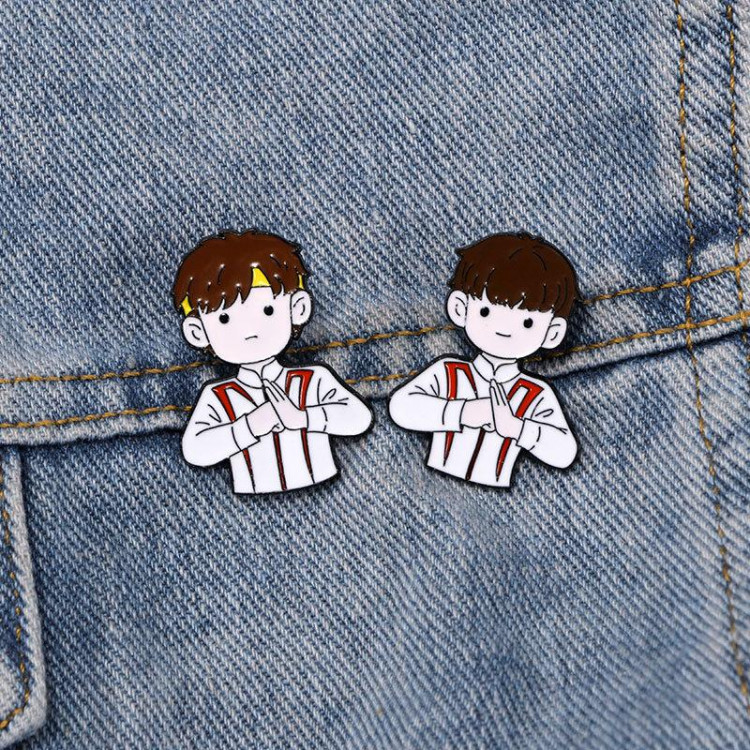 Брошь Спортсмен