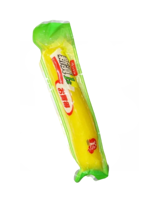 Сүйкімді сәби әкесінің мүшесін аузына алады